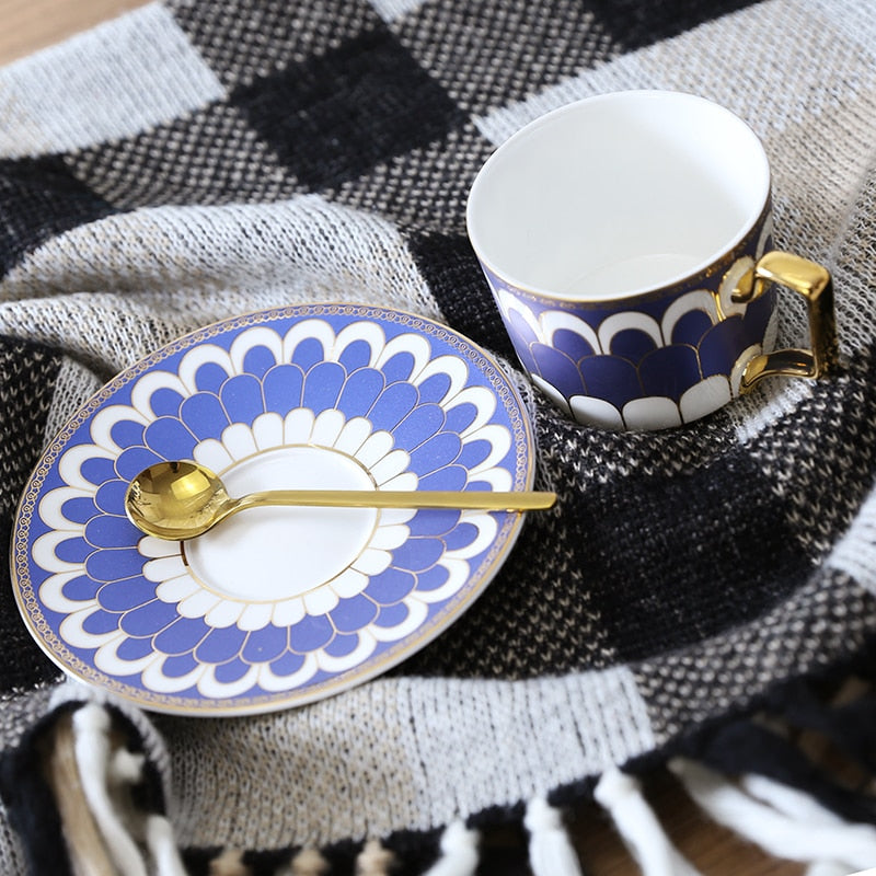 British Luxury Cups / Saucers / Spoons Set