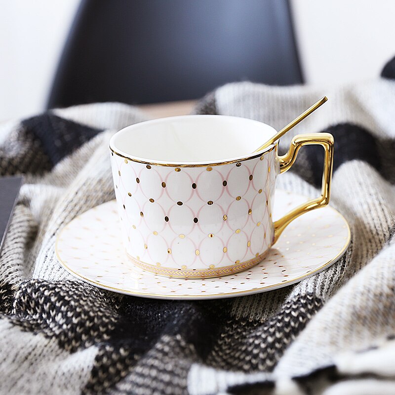 British Luxury Cups / Saucers / Spoons Set