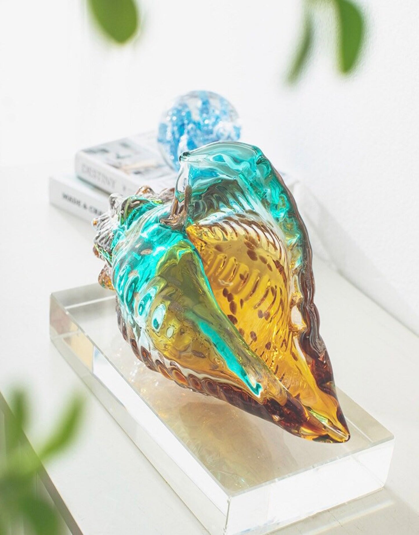 Glass seashell